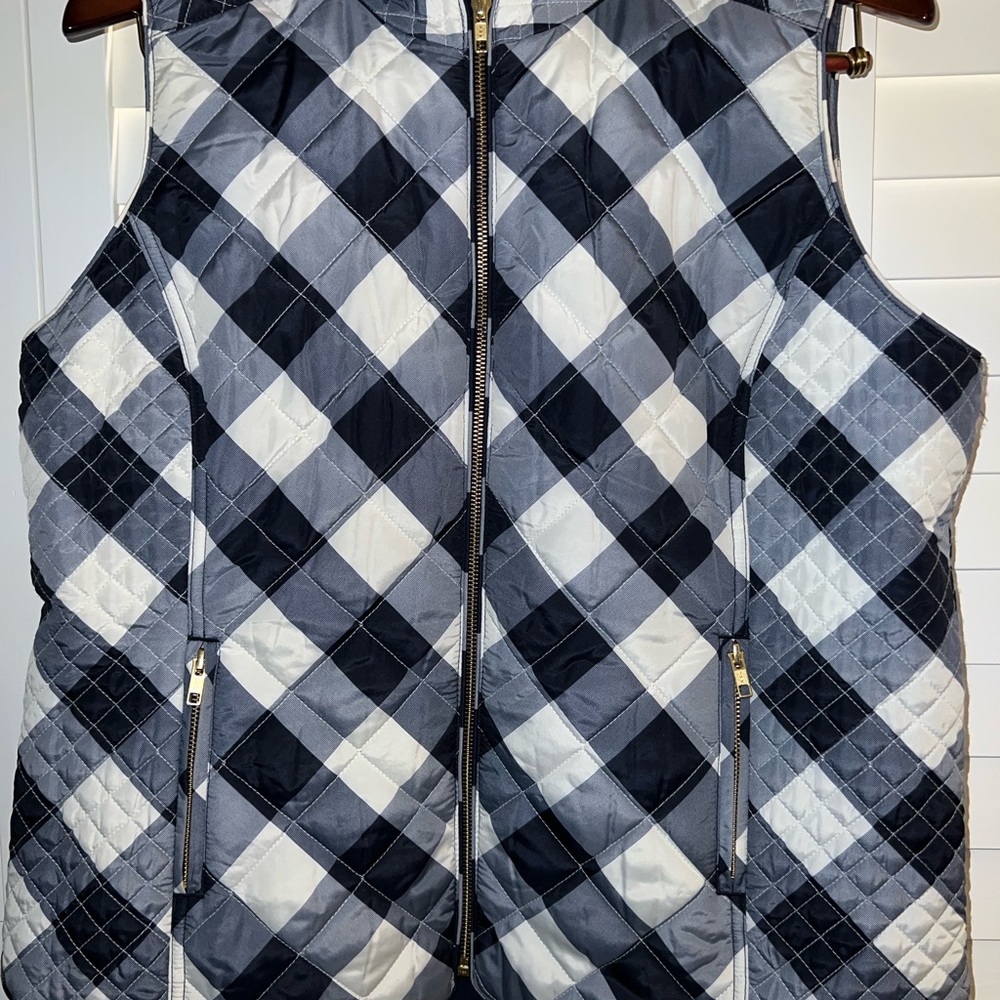 Crown & Ivy Womens Puffer Vest